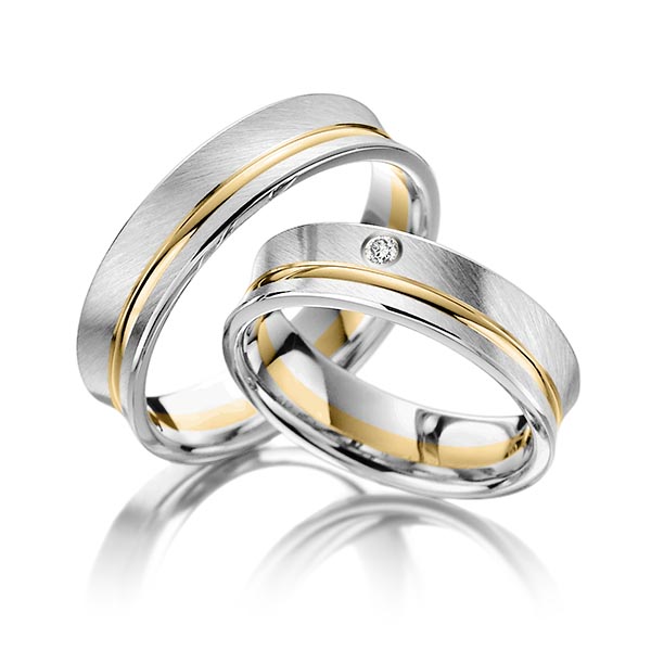 Paar bicolor Trauringe/Eheringe in Weißgold 585 Gelbgold 585 mit zus. 0,02 ct. Brillant tw, si von Steinberg - T-1132-5 Paar bicolor Trauringe/Eheringe in Weißgold 585 Gelbgold 585 mit zus. 0,02 ct. Brillant tw, si von Steinberg - T-1132-5