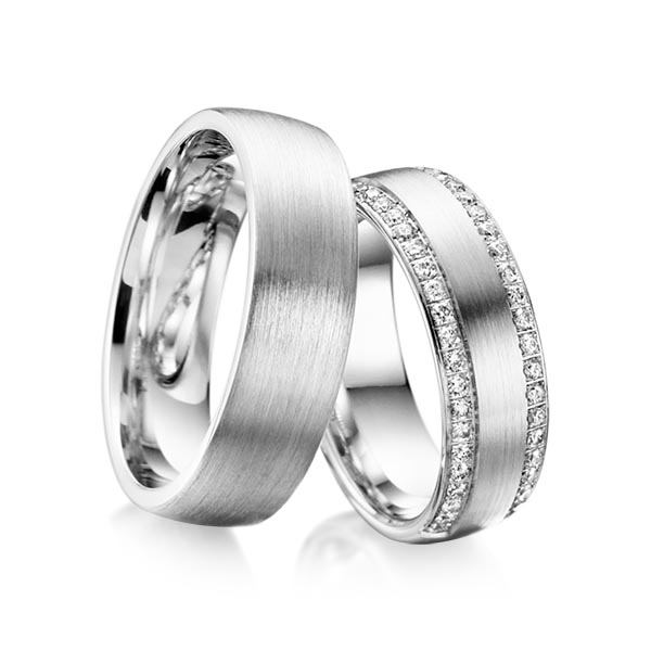Paar klassische Memoire-Trauringe/Eheringe in Weissgold 585 halbausgefasst mit zus. 0,44 ct. Brillant tw, si von Steinberg - Q-1054-1 Paar klassische Memoire-Trauringe/Eheringe in Weissgold 585 halbausgefasst mit zus. 0,44 ct. Brillant tw, si von Steinberg - Q-1054-1