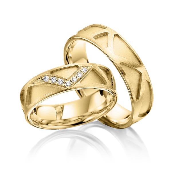 Paar klassische Trauringe/Eheringe in außen Gelbgold 585 , innen Gelbgold 585 mit zus. 0,07 ct. Brillant tw, si von Steinberg - T-1141-3 Paar klassische Trauringe/Eheringe in außen Gelbgold 585 , innen Gelbgold 585 mit zus. 0,07 ct. Brillant tw, si von Steinberg - T-1141-3