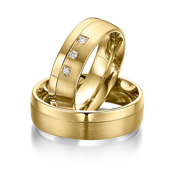Paar klassische Trauringe/Eheringe in Gelbgold 585 mit zus. 0,06 ct. Brillant tw, si von Steinberg - Q-1075-3 Paar klassische Trauringe/Eheringe in Gelbgold 585 mit zus. 0,06 ct. Brillant tw, si von Steinberg - Q-1075-3