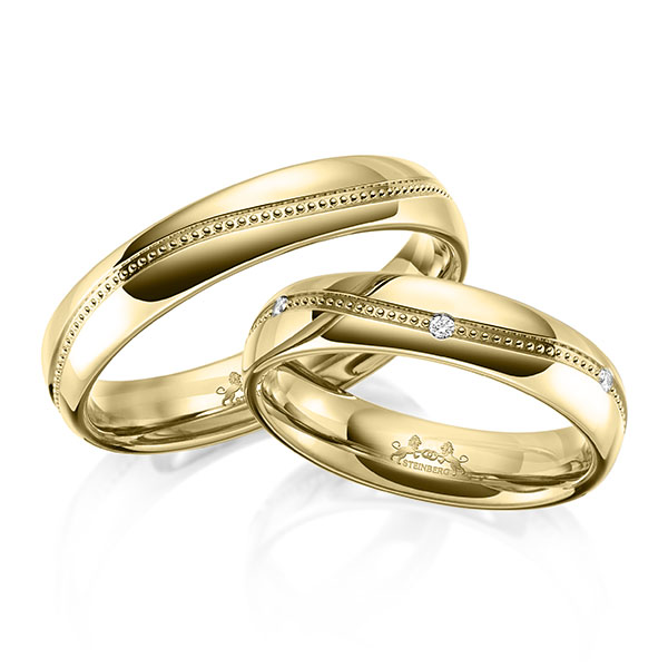 Paar klassische Trauringe/Eheringe in Gelbgold 585 mit zus. 0,06 ct. Brillant tw, si von Steinberg - Q-1652-6 Paar klassische Trauringe/Eheringe in Gelbgold 585 mit zus. 0,06 ct. Brillant tw, si von Steinberg - Q-1652-6