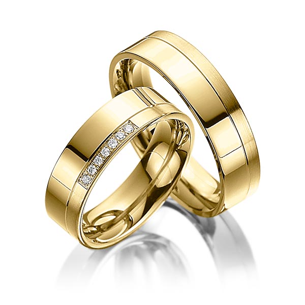 Paar klassische Trauringe/Eheringe in Gelbgold 585 mit zus. 0,07 ct. Brillant tw, si von Steinberg - Q-1089-3 Paar klassische Trauringe/Eheringe in Gelbgold 585 mit zus. 0,07 ct. Brillant tw, si von Steinberg - Q-1089-3