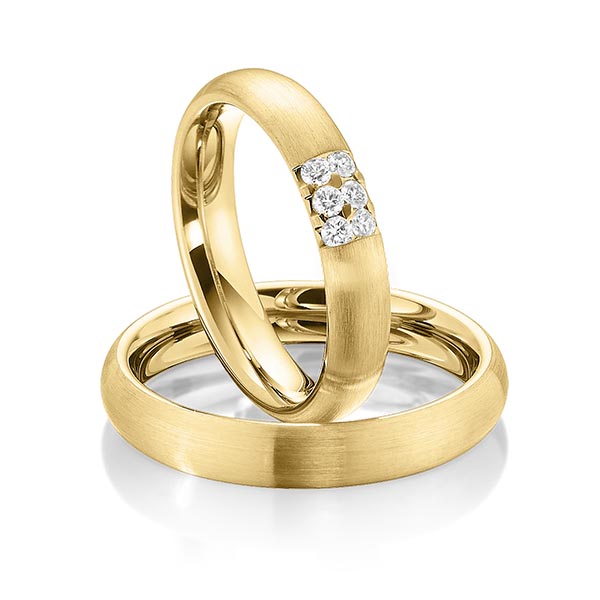 Paar klassische Trauringe/Eheringe in Gelbgold 585 mit zus. 0,15 ct. Brillant tw, si von Steinberg - Q-1475-3 Paar klassische Trauringe/Eheringe in Gelbgold 585 mit zus. 0,15 ct. Brillant tw, si von Steinberg - Q-1475-3