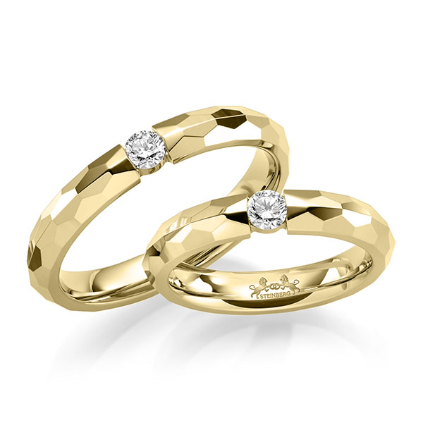 Paar klassische Trauringe/Eheringe in Gelbgold 585 mit zus. 0,24 ct. Brillant tw, si von Steinberg - Q-1682-3 Paar klassische Trauringe/Eheringe in Gelbgold 585 mit zus. 0,24 ct. Brillant tw, si von Steinberg - Q-1682-3