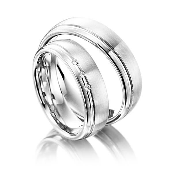 Paar klassische Trauringe/Eheringe in Graugold 585 mit zus. 0,03 ct. Brillant tw, vs von acredo - S-1062-7 Paar klassische Trauringe/Eheringe in Graugold 585 mit zus. 0,03 ct. Brillant tw, vs von acredo - S-1062-7