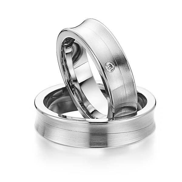 Paar klassische Trauringe/Eheringe in Weißgold 585 mit zus. 0,03 ct. Brillant tw, si von 123gold - Y-1299-12 Paar klassische Trauringe/Eheringe in Weißgold 585 mit zus. 0,03 ct. Brillant tw, si von 123gold - Y-1299-12