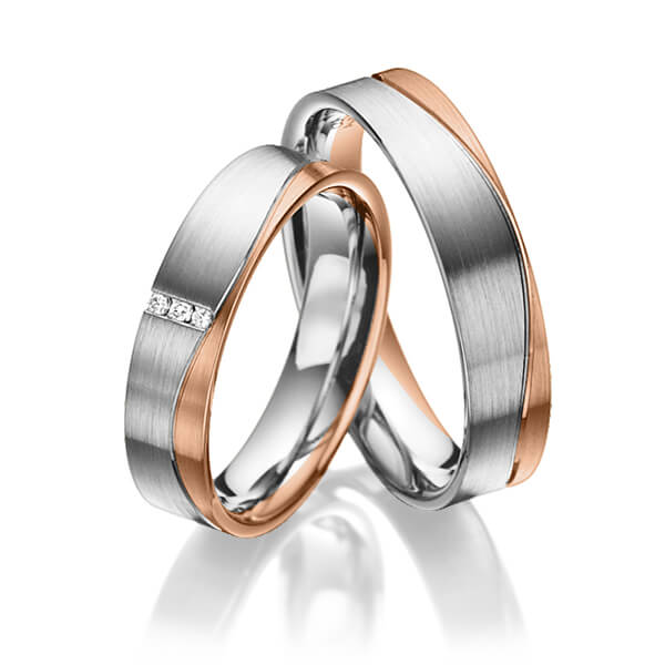 Set Bicolor trouwringen in grijsgoud 14 kt. roodgoud 14 kt. met in totaal 0,03 ct. Briljant tw/si van acredo - A-3024-2 Set Bicolor trouwringen in grijsgoud 14 kt. roodgoud 14 kt. met in totaal 0,03 ct. Briljant tw/si van acredo - A-3024-2