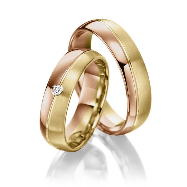 Set Bicolor trouwringen in roodgoud 14 kt. geelgoud 14 kt. met in totaal 0,02 ct. Briljant tw/si van Steinberg - Q-1390-18 Set Bicolor trouwringen in roodgoud 14 kt. geelgoud 14 kt. met in totaal 0,02 ct. Briljant tw/si van Steinberg - Q-1390-18
