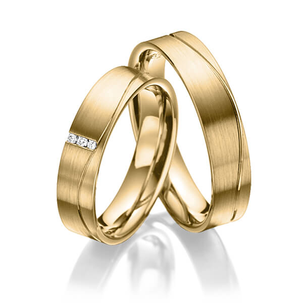 Set Klassieke trouwringen in geelgoud 14 kt. met in totaal 0,03 ct. Briljant tw/si van acredo - A-3024-5 Set Klassieke trouwringen in geelgoud 14 kt. met in totaal 0,03 ct. Briljant tw/si van acredo - A-3024-5