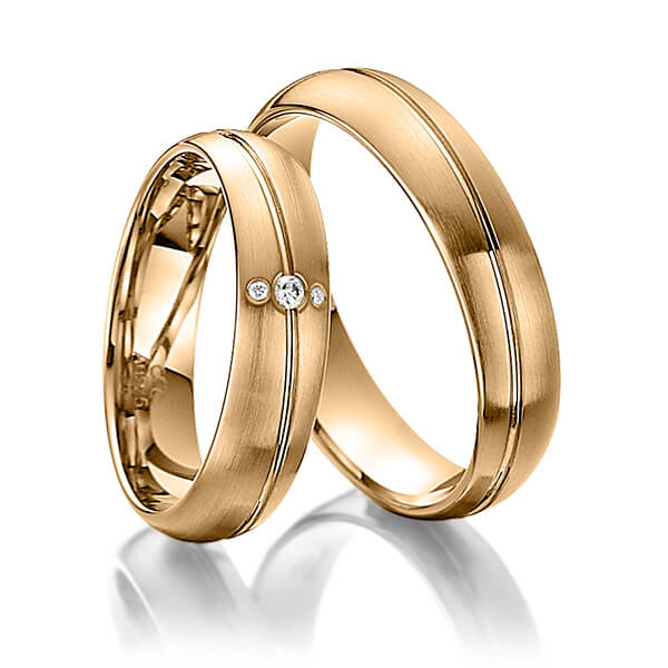 Set Klassieke trouwringen in roségoud 14 kt. met in totaal 0,03 ct. Briljant tw/si van acredo - A-4006-3 Set Klassieke trouwringen in roségoud 14 kt. met in totaal 0,03 ct. Briljant tw/si van acredo - A-4006-3
