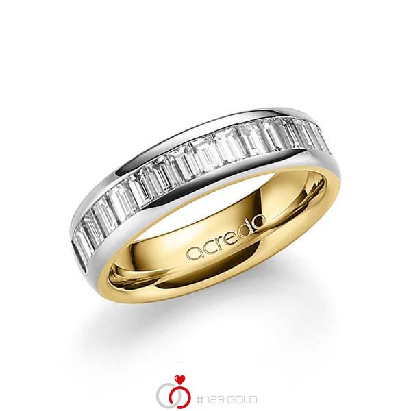 bicolor Memoire-Trauring/Ehering in außen Platin 950 , innen Gelbgold 750 halbausgefasst mit zus. 1,36 ct. Baguette-Diamant tw, vs von acredo - A-1552-10 bicolor Memoire-Trauring/Ehering in außen Platin 950 , innen Gelbgold 750 halbausgefasst mit zus. 1,36 ct. Baguette-Diamant tw, vs von acredo - A-1552-10