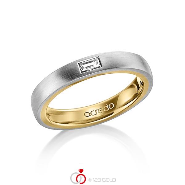 bicolor Trauring/Ehering in außen Graugold 585 , innen Gelbgold 585 mit zus. 0,15 ct. Baguette-Diamant tw, vs von acredo - A-1478-2 bicolor Trauring/Ehering in außen Graugold 585 , innen Gelbgold 585 mit zus. 0,15 ct. Baguette-Diamant tw, vs von acredo - A-1478-2