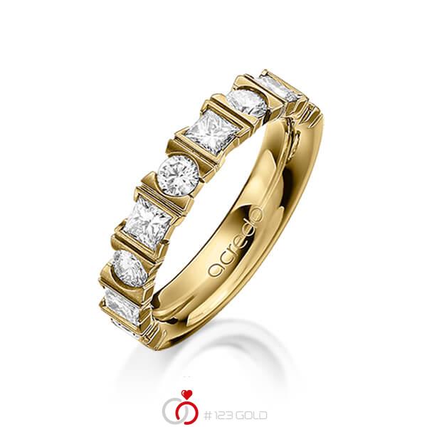klassieke trouwring in geelgoud 14 kt. met in totaal 1,2 ct. Briljant & Princess-Diamant tw,vs van acredo - A-1245-2 klassieke trouwring in geelgoud 14 kt. met in totaal 1,2 ct. Briljant & Princess-Diamant tw,vs van acredo - A-1245-2