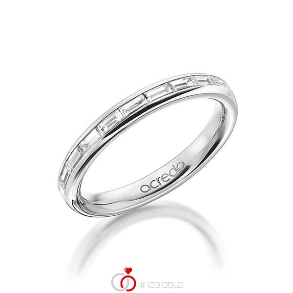 klassischer Memoire-Trauring/Ehering in außen Weißgold 585 , innen Weißgold 585 halbausgefasst mit zus. 0,55 ct. Baguette-Diamant tw, vs von acredo - A-1555-4 klassischer Memoire-Trauring/Ehering in außen Weißgold 585 , innen Weißgold 585 halbausgefasst mit zus. 0,55 ct. Baguette-Diamant tw, vs von acredo - A-1555-4