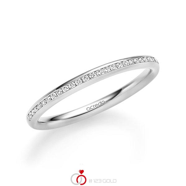 klassischer Memoire-Trauring/Ehering in Weißgold 585 halbausgefasst mit zus. 0,14 ct. Brillant tw, si von acredo - A-1719-1 klassischer Memoire-Trauring/Ehering in Weißgold 585 halbausgefasst mit zus. 0,14 ct. Brillant tw, si von acredo - A-1719-1