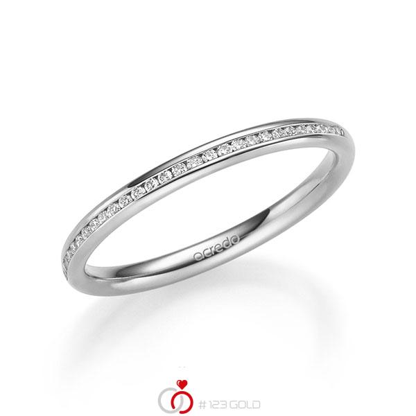 klassischer Memoire-Trauring/Ehering in Weißgold 585 halbausgefasst mit zus. 0,14 ct. Brillant tw, si von acredo - A-2222-2 klassischer Memoire-Trauring/Ehering in Weißgold 585 halbausgefasst mit zus. 0,14 ct. Brillant tw, si von acredo - A-2222-2