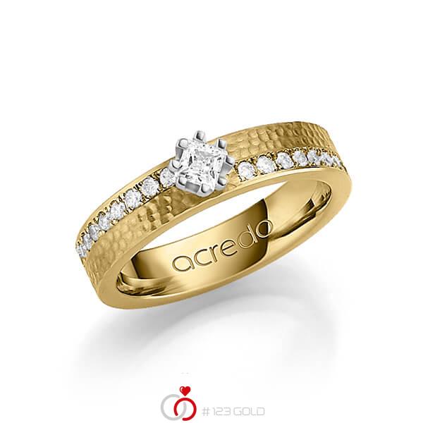 klassischer Trauring/Ehering in Gelbgold 585 gehämmert Struktur mit zus. 0,74 ct. Brillant & Prinzess-Diamant tw, si von acredo - A-1247-10 klassischer Trauring/Ehering in Gelbgold 585 gehämmert Struktur mit zus. 0,74 ct. Brillant & Prinzess-Diamant tw, si von acredo - A-1247-10
