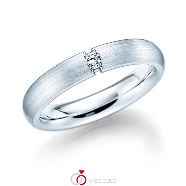 klassischer Trauring/Ehering in Weißgold 585 mit zus. 0,05 ct. Brillant tw, si von Steinberg - Q-1380-1 klassischer Trauring/Ehering in Weißgold 585 mit zus. 0,05 ct. Brillant tw, si von Steinberg - Q-1380-1