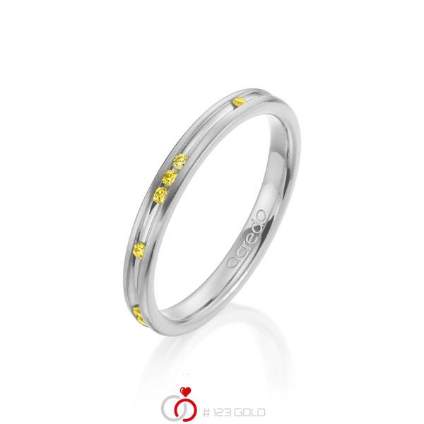 klassischer Trauring/Ehering in Weißgold 585 mit zus. 0,14 ct. Brillant gelb von acredo - A-1276-12 klassischer Trauring/Ehering in Weißgold 585 mit zus. 0,14 ct. Brillant gelb von acredo - A-1276-12