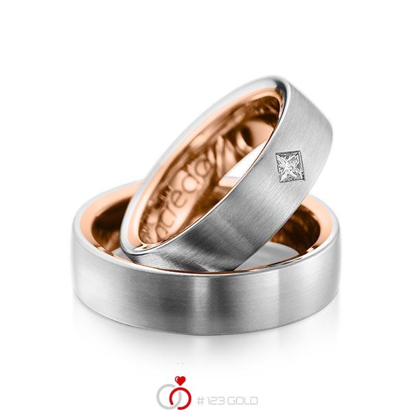 Paar bicolor Trauringe/Eheringe in außen Graugold 585 , innen Rotgold 585 mit zus. 0,12 ct. Prinzess-Diamant tw, si von acredo - A-1073-7 Paar bicolor Trauringe/Eheringe in außen Graugold 585 , innen Rotgold 585 mit zus. 0,12 ct. Prinzess-Diamant tw, si von acredo - A-1073-7