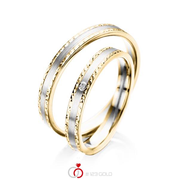Paar bicolor Trauringe/Eheringe in Gelbgold 375 Weißgold 375 mit zus. 0,008 ct. Brillant tw, si - NP-1015-1 Paar bicolor Trauringe/Eheringe in Gelbgold 375 Weißgold 375 mit zus. 0,008 ct. Brillant tw, si - NP-1015-1