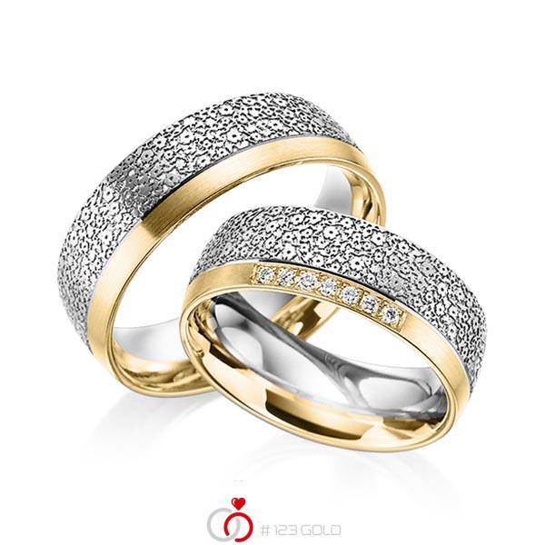 Paar bicolor Trauringe/Eheringe in Gelbgold 585 Weissgold 585 Laser Struktur mit zus. 0,07 ct. Brillant tw, si von 123gold - Y-1383-2 Paar bicolor Trauringe/Eheringe in Gelbgold 585 Weissgold 585 Laser Struktur mit zus. 0,07 ct. Brillant tw, si von 123gold - Y-1383-2
