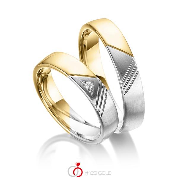 Paar bicolor Trauringe/Eheringe in Gelbgold 585 Weissgold 585 mit zus. 0,03 ct. Brillant tw, si von 123gold - Y-1380-4 Paar bicolor Trauringe/Eheringe in Gelbgold 585 Weissgold 585 mit zus. 0,03 ct. Brillant tw, si von 123gold - Y-1380-4