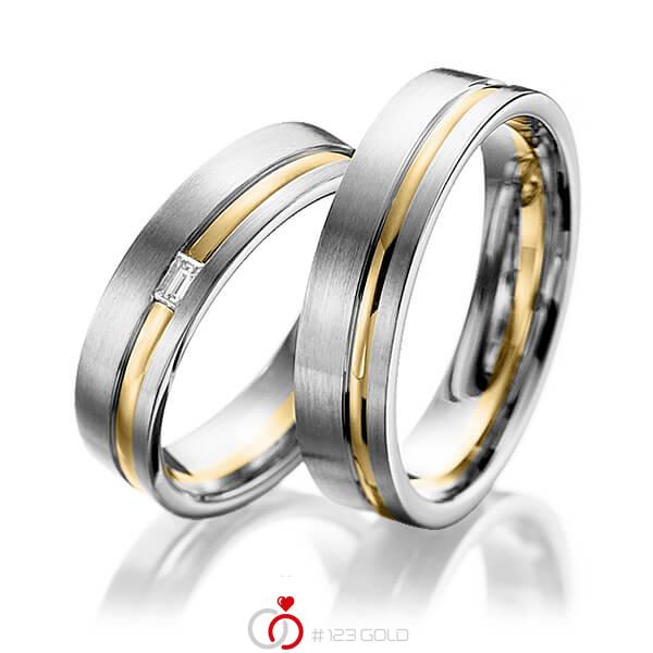 Paar bicolor Trauringe/Eheringe in Graugold 585 Gelbgold 585 mit zus. 0,06 ct. Baguette-Diamant tw, vs von 123gold - Y-1104-10 Paar bicolor Trauringe/Eheringe in Graugold 585 Gelbgold 585 mit zus. 0,06 ct. Baguette-Diamant tw, vs von 123gold - Y-1104-10