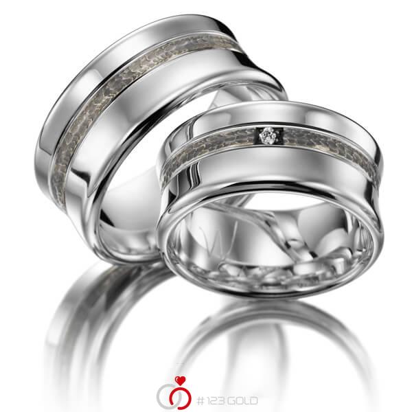 Paar bicolor Trauringe/Eheringe in Silber 925 Palladium 585 , gehämmert Struktur mit zus. 0,02 ct. Brillant tw, si von Merii - M-1059-1 Paar bicolor Trauringe/Eheringe in Silber 925 Palladium 585 , gehämmert Struktur mit zus. 0,02 ct. Brillant tw, si von Merii - M-1059-1