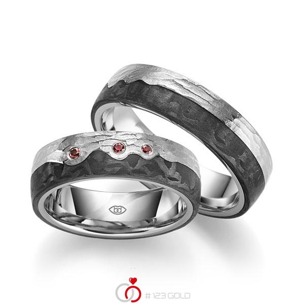 Paar Carbon Trauringe/Eheringe in Edelstahl mit zus. 0,045 ct. Brillant Red Cherry von 123gold - Y-1448-1 Paar Carbon Trauringe/Eheringe in Edelstahl mit zus. 0,045 ct. Brillant Red Cherry von 123gold - Y-1448-1