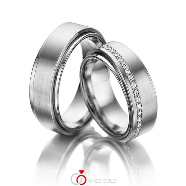Paar klassische Memoire-Trauringe/Eheringe in aussen Weissgold 585 , innen Weissgold 585 vollausgefasst mit zus. 0,49 ct. Brillant tw, si von 123gold - Y-1352-5 Paar klassische Memoire-Trauringe/Eheringe in aussen Weissgold 585 , innen Weissgold 585 vollausgefasst mit zus. 0,49 ct. Brillant tw, si von 123gold - Y-1352-5