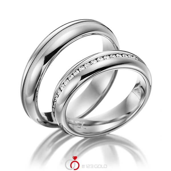 Paar klassische Memoire-Trauringe/Eheringe in Edelstahl halbausgefasst mit zus. 0,22 ct. Brillant tw, si von 123gold - Y-1082-2 Paar klassische Memoire-Trauringe/Eheringe in Edelstahl halbausgefasst mit zus. 0,22 ct. Brillant tw, si von 123gold - Y-1082-2