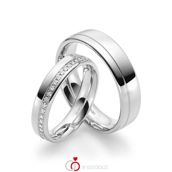 Paar klassische Memoire-Trauringe/Eheringe in Weißgold 585 halbausgefasst mit zus. 0,2 ct. Brillant tw, si von acredo - A-1689-1 Paar klassische Memoire-Trauringe/Eheringe in Weißgold 585 halbausgefasst mit zus. 0,2 ct. Brillant tw, si von acredo - A-1689-1