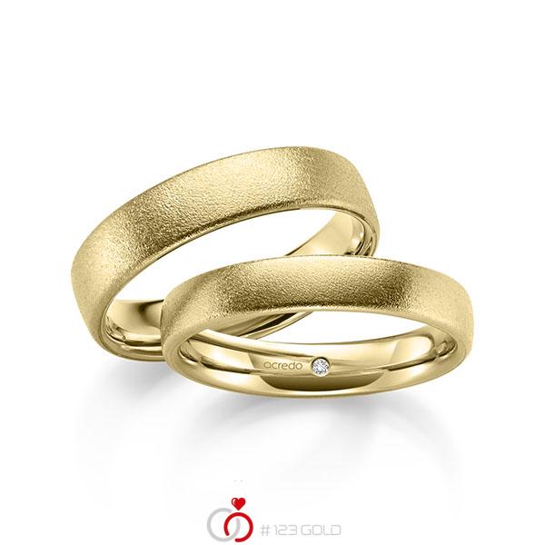 Paar klassische Trauringe/Eheringe in aussen Gelbgold 585 , innen Gelbgold 585 mit zus. 0,01 ct. Brillant tw, si von acredo - A-2185-7 Paar klassische Trauringe/Eheringe in aussen Gelbgold 585 , innen Gelbgold 585 mit zus. 0,01 ct. Brillant tw, si von acredo - A-2185-7