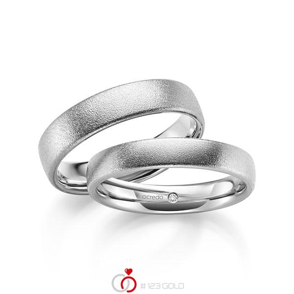 Paar klassische Trauringe/Eheringe in aussen Weissgold 585 , innen Weissgold 585 mit zus. 0,01 ct. Brillant tw, si von acredo - A-2185-9 Paar klassische Trauringe/Eheringe in aussen Weissgold 585 , innen Weissgold 585 mit zus. 0,01 ct. Brillant tw, si von acredo - A-2185-9