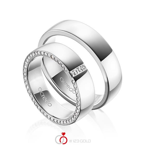 Paar klassische Trauringe/Eheringe in aussen Weissgold 585 , innen Weissgold 585 mit zus. 0,325 ct. Prinzess-Diamant & Brillant tw, si von acredo - A-1539-4 Paar klassische Trauringe/Eheringe in aussen Weissgold 585 , innen Weissgold 585 mit zus. 0,325 ct. Prinzess-Diamant & Brillant tw, si von acredo - A-1539-4