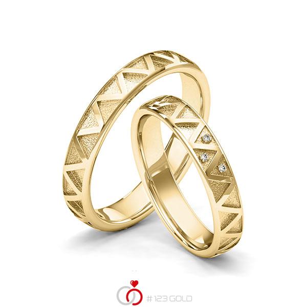 Paar klassische Trauringe/Eheringe in Gelbgold 585 Laser Struktur mit zus. 0,015 ct. Brillant tw, si von 123gold - Y-1406-3 Paar klassische Trauringe/Eheringe in Gelbgold 585 Laser Struktur mit zus. 0,015 ct. Brillant tw, si von 123gold - Y-1406-3