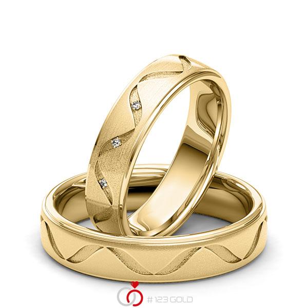 Paar klassische Trauringe/Eheringe in Gelbgold 585 Laser Struktur mit zus. 0,015 ct. Brillant tw, si von 123gold - Y-1408-6 Paar klassische Trauringe/Eheringe in Gelbgold 585 Laser Struktur mit zus. 0,015 ct. Brillant tw, si von 123gold - Y-1408-6