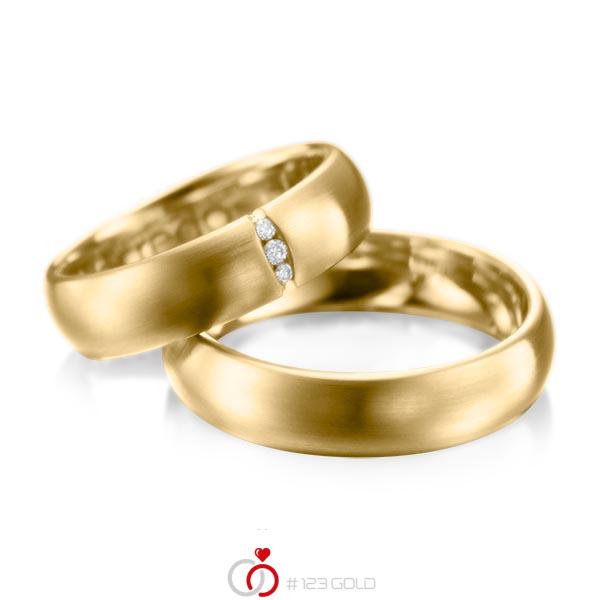 Paar klassische Trauringe/Eheringe in Gelbgold 585 mit zus. 0,035 ct. Brillant tw, si von acredo - A-1059-1 Paar klassische Trauringe/Eheringe in Gelbgold 585 mit zus. 0,035 ct. Brillant tw, si von acredo - A-1059-1