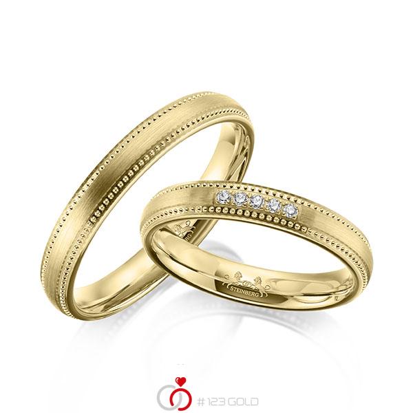 Paar klassische Trauringe/Eheringe in Gelbgold 585 mit zus. 0,05 ct. Brillant tw, si von Steinberg - Q-1642-1 Paar klassische Trauringe/Eheringe in Gelbgold 585 mit zus. 0,05 ct. Brillant tw, si von Steinberg - Q-1642-1