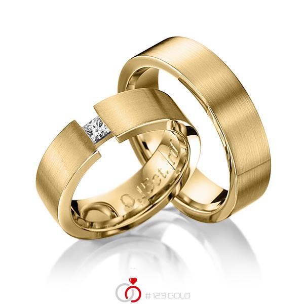 Paar klassische Trauringe/Eheringe in Gelbgold 585 mit zus. 0,12 ct. Prinzess-Diamant tw, if von 123gold - Y-1115-5 Paar klassische Trauringe/Eheringe in Gelbgold 585 mit zus. 0,12 ct. Prinzess-Diamant tw, if von 123gold - Y-1115-5