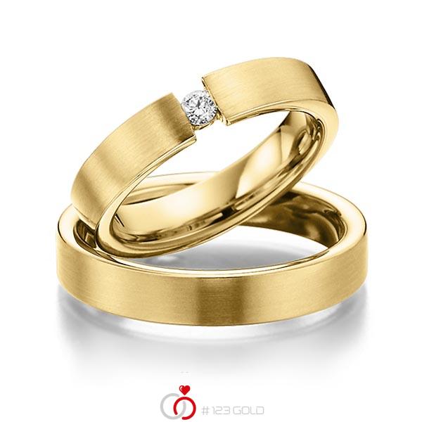 Paar klassische Trauringe/Eheringe in Gelbgold 585 mit zus. 0,1 ct. Brillant tw, si von 123gold - Y-1296-7 Paar klassische Trauringe/Eheringe in Gelbgold 585 mit zus. 0,1 ct. Brillant tw, si von 123gold - Y-1296-7