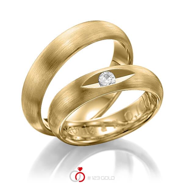 Paar klassische Trauringe/Eheringe in Gelbgold 585 mit zus. 0,1 ct. Brillant tw, si von Steinberg - Q-1235-2 Paar klassische Trauringe/Eheringe in Gelbgold 585 mit zus. 0,1 ct. Brillant tw, si von Steinberg - Q-1235-2