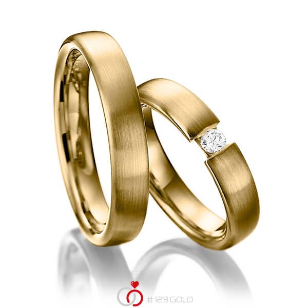 Paar klassische Trauringe/Eheringe in Gelbgold 585 mit zus. 0,1 ct. Brillant tw, si von Steinberg - Q-1247-5 Paar klassische Trauringe/Eheringe in Gelbgold 585 mit zus. 0,1 ct. Brillant tw, si von Steinberg - Q-1247-5