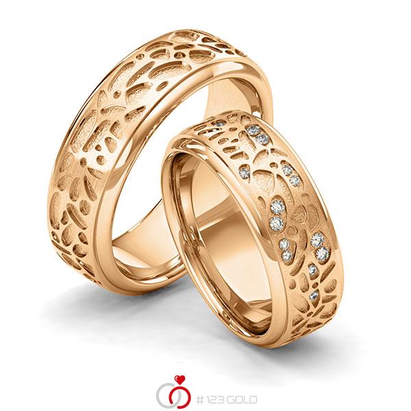 Paar klassische Trauringe/Eheringe in Roségold 585 Laser Struktur mit zus. 0,1 ct. Brillant tw, si von 123gold - Y-1389-7 Paar klassische Trauringe/Eheringe in Roségold 585 Laser Struktur mit zus. 0,1 ct. Brillant tw, si von 123gold - Y-1389-7
