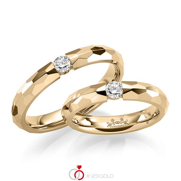 Paar klassische Trauringe/Eheringe in Roségold 585 mit zus. 0,24 ct. Brillant tw, si von Steinberg - Q-1682-4 Paar klassische Trauringe/Eheringe in Roségold 585 mit zus. 0,24 ct. Brillant tw, si von Steinberg - Q-1682-4