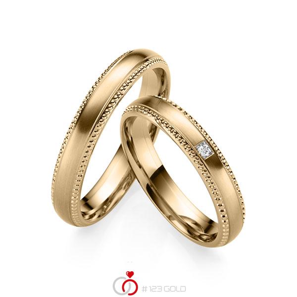 Paar klassische Trauringe/Eheringe in Roségold 750 mit zus. 0,02 ct. Brillant tw, vs von 123gold - Y-1427-9 Paar klassische Trauringe/Eheringe in Roségold 750 mit zus. 0,02 ct. Brillant tw, vs von 123gold - Y-1427-9