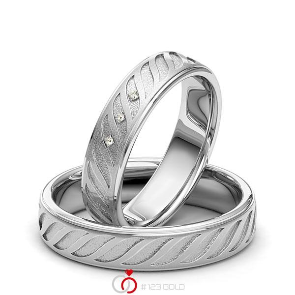 Paar klassische Trauringe/Eheringe in Weissgold 585 Laser Struktur mit zus. 0,015 ct. Brillant tw, si von 123gold - Y-1395-4 Paar klassische Trauringe/Eheringe in Weissgold 585 Laser Struktur mit zus. 0,015 ct. Brillant tw, si von 123gold - Y-1395-4