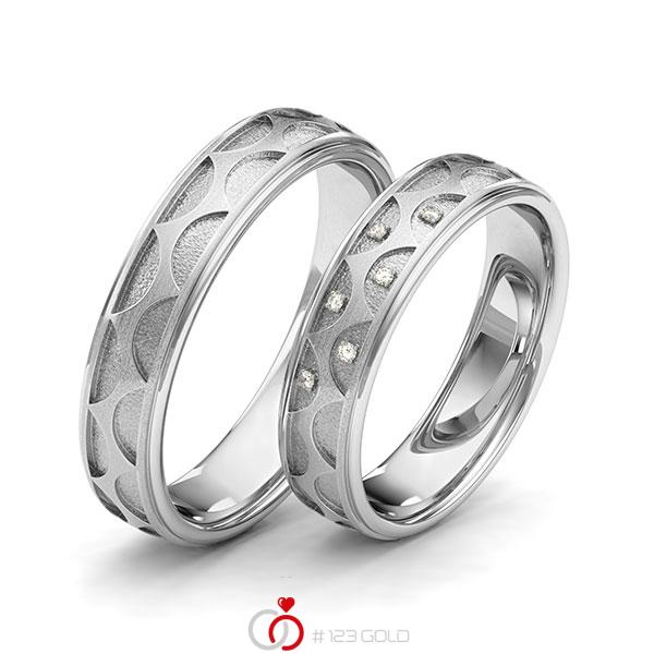 Paar klassische Trauringe/Eheringe in Weissgold 585 Laser Struktur mit zus. 0,03 ct. Brillant tw, si von 123gold - Y-1399-4 Paar klassische Trauringe/Eheringe in Weissgold 585 Laser Struktur mit zus. 0,03 ct. Brillant tw, si von 123gold - Y-1399-4
