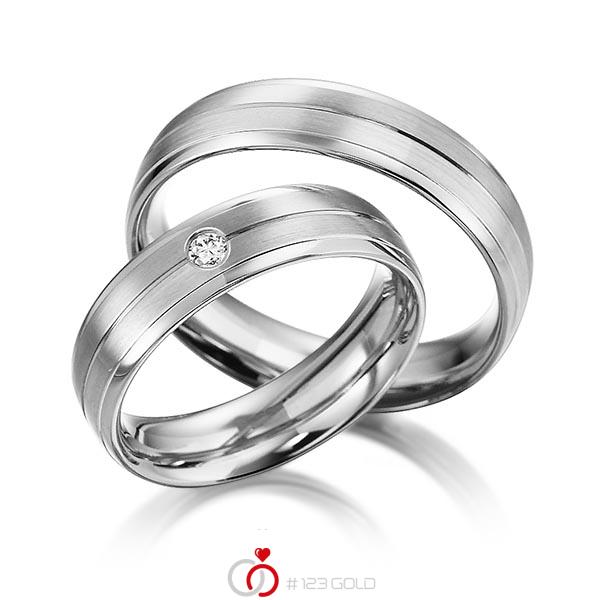 Paar klassische Trauringe/Eheringe in Weißgold 585 mit zus. 0,05 ct. Brillant tw, si von acredo - S-1156-4 Paar klassische Trauringe/Eheringe in Weißgold 585 mit zus. 0,05 ct. Brillant tw, si von acredo - S-1156-4